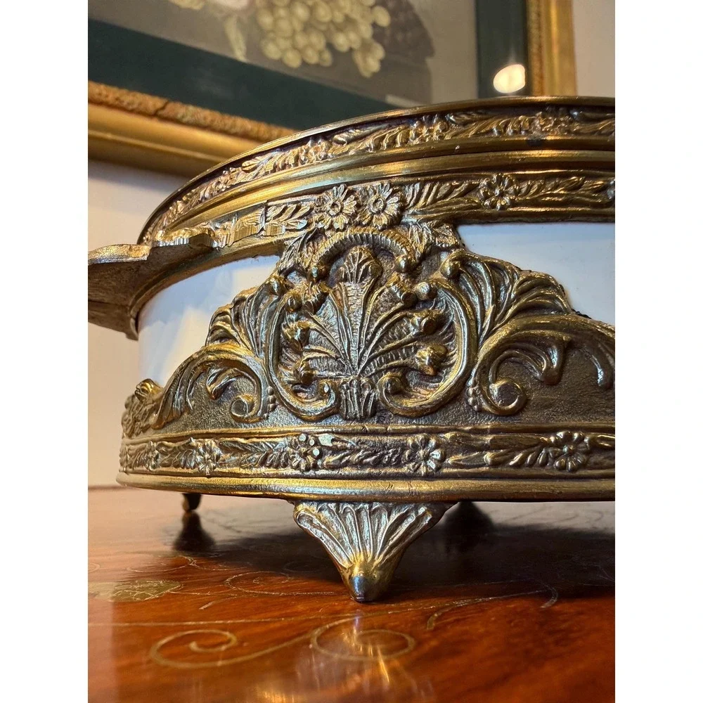 Vintage‎ Brass Vanity Dish with Lid, Hollywood Regency Trinket Box